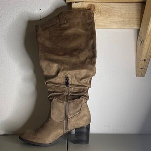 Journee Collection Womens Aneil Stacked Heel Knee High Boots SZ 9